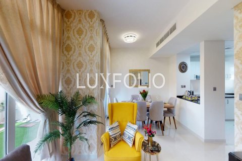 Adosado en DAMAC Hills (Akoya by DAMAC), Dubai, 3 dormitorios, 112 m², № 46341 - foto 7