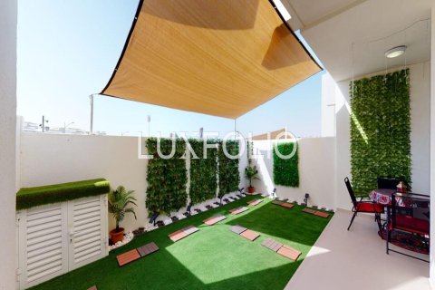 Adosado en DAMAC Hills (Akoya by DAMAC), Dubai, 3 dormitorios, 112 m², № 46341 - foto 30