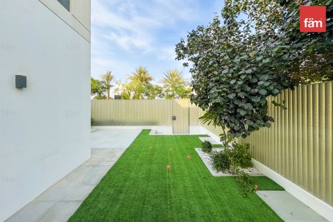 Villa in Dubai 4 bedrooms, 252.1 sq.m. № 86056 - photo 10