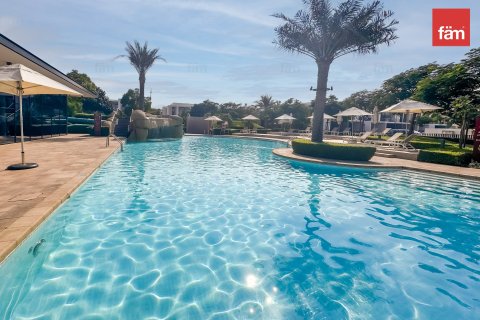 Villa in Dubai 4 bedrooms, 252.1 sq.m. № 86056 - photo 14