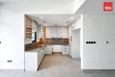 Villa in Dubai 4 bedrooms, 252.1 sq.m. № 86056 - photo 2