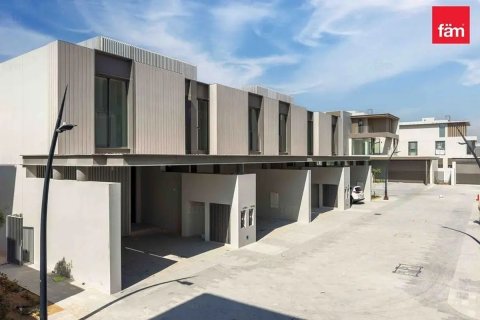 Adosado en Dubai, 3 dormitorios, 182.1 m², № 86054