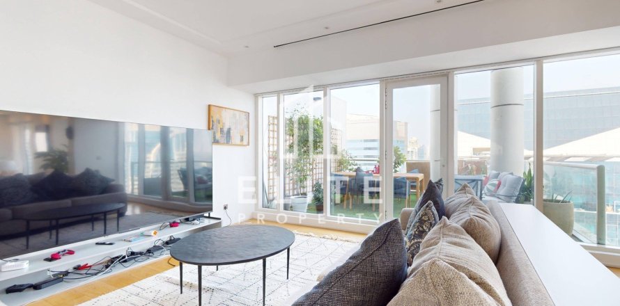 Apartamento en Dubai, 4 dormitorios, 333 m², № 46652