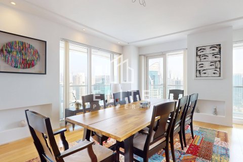 Apartamento en Dubai, 4 dormitorios, 333 m², № 46652 - foto 2
