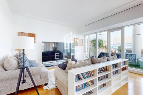 Apartamento en Dubai, 4 dormitorios, 333 m², № 46652 - foto 5