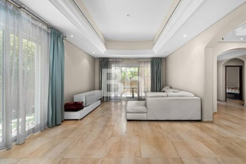 Villa in Green Community, Dubai 5 bedrooms, 891 sq.m. № 24974 - photo 14