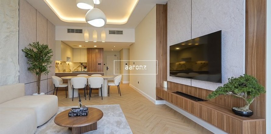 Квартира в Дубае, 2 спальни, 138.1м², № 43188