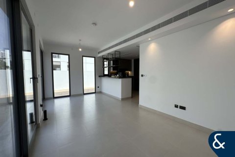 Townhouse in Tilal Al Ghaf, Dubai 4 bedrooms, 229 sq.m. № 76321 - photo 2