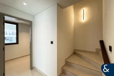 Townhouse in Tilal Al Ghaf, Dubai 4 bedrooms, 229 sq.m. № 76321 - photo 6