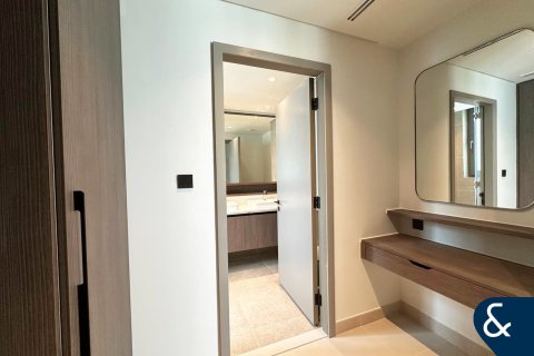 Townhouse in Tilal Al Ghaf, Dubai 4 bedrooms, 229 sq.m. № 76321 - photo 13