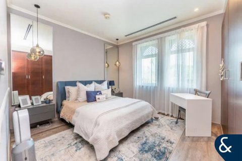 Villa in Regional, Jumeirah Park, Dubai 3 bedrooms, 680 sq.m. № 76323 - photo 10