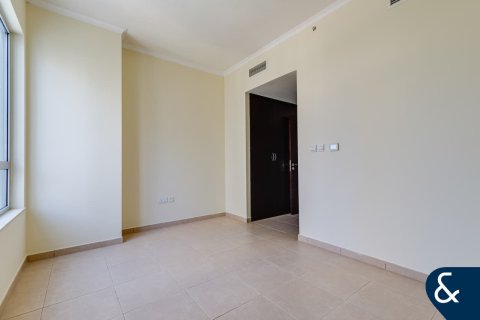 Apartment in Downtown Dubai (Downtown Burj Dubai), Dubai 3 bedrooms, 193 sq.m. № 76312 - photo 18