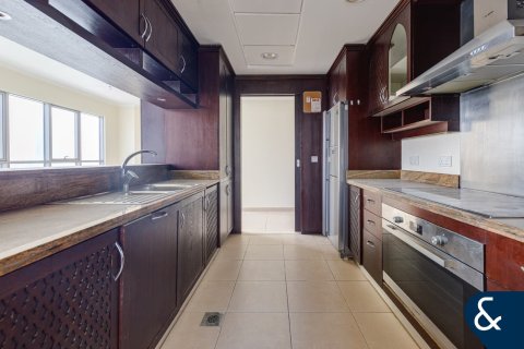 Apartment in Downtown Dubai (Downtown Burj Dubai), Dubai 3 bedrooms, 193 sq.m. № 76312 - photo 27