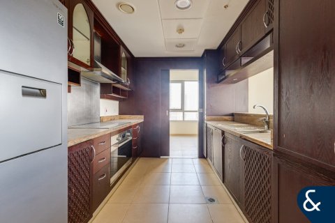 Apartment in Downtown Dubai (Downtown Burj Dubai), Dubai 3 bedrooms, 193 sq.m. № 76312 - photo 28