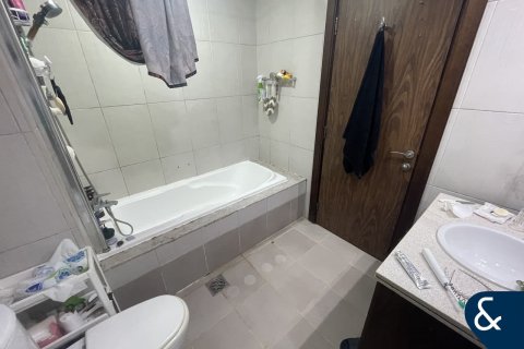 Apartment in Executive Towers, Business Bay, Dubai 3 bedrooms, 170 sq.m. № 76311 - photo 22