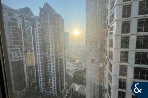 Apartment in Executive Towers, Business Bay, Dubai 3 bedrooms, 170 sq.m. № 76311 - photo 2