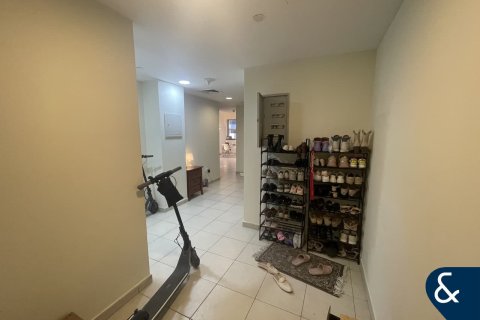 Apartment in Executive Towers, Business Bay, Dubai 3 bedrooms, 170 sq.m. № 76311 - photo 4