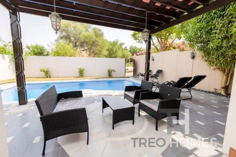 Villa in Arabian Ranches, Dubai 3 bedrooms, 253 sq.m. № 16843 - photo 3