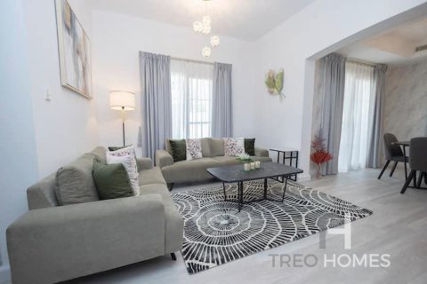 Villa in Arabian Ranches, Dubai 3 bedrooms, 253 sq.m. № 16843 - photo 24