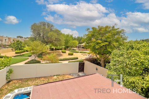Villa in Arabian Ranches, Dubai 3 bedrooms, 253 sq.m. № 16843 - photo 7