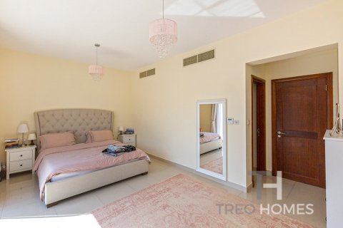 Снять в аренду виллу в Samara, Arabian Ranches 2, Дубай: 5 спален, 374м², № 16836 - фото 17