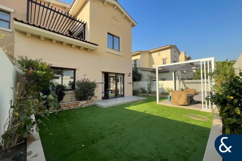 Villa in Mira, Reem, Dubai 3 bedrooms, 289 sq.m. № 98920 - photo 2