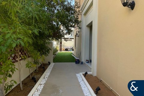 Villa in Mira, Reem, Dubai 3 bedrooms, 289 sq.m. № 98920