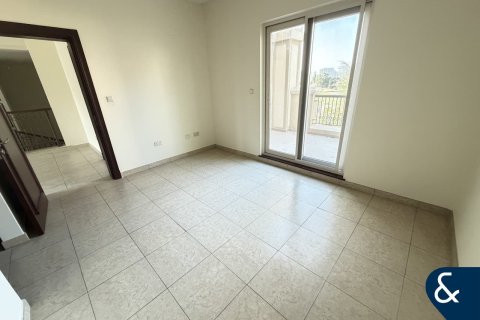 Villa in Victory Heights, Dubai Sports City, Dubai 5 bedrooms, 1269 sq.m. № 98922 - photo 14