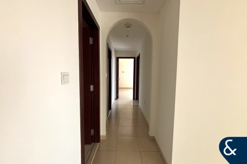 Apartment in Rimal, Jumeirah Beach Residence, Dubai 2 bedrooms, 120 sq.m. № 98918 - photo 6