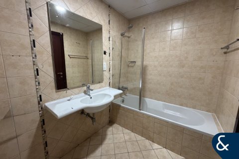 Apartment in Dubai Marina, Dubai 3 bedrooms, 266 sq.m. № 98919 - photo 6