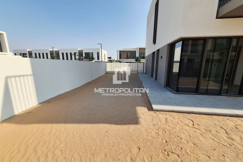 Villa en The Valley, Dubai, 4 dormitorios, 212 m², № 74162 - foto 9
