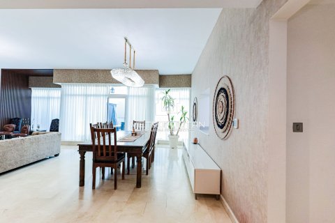 Dúplex en Dubai Marina, Dubai, 4 dormitorios, 444 m², № 74173 - foto 8