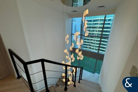 Apartment in Jumeirah Lake Towers, Dubai 4 bedrooms, 349 sq.m. № 76767 - photo 16