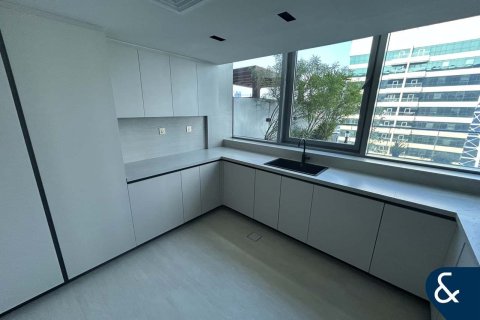 Apartamento en Jumeirah Lake Towers, Dubai, 4 dormitorios, 349 m², № 76767 - foto 4