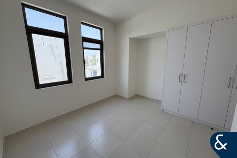 Villa en Mira Oasis, Reem, Dubai, 4 dormitorios, 215 m², № 76766 - foto 2