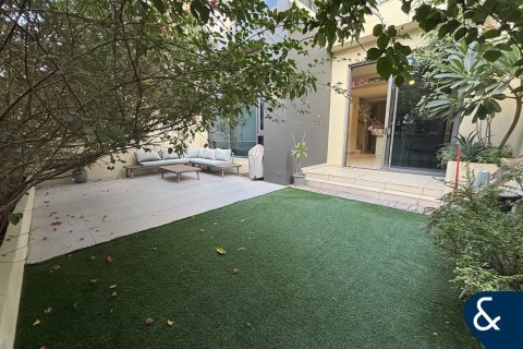 Villa en Maple at Dubai Hills Estate, Dubai Hills Estate, Dubai, 4 dormitorios, 222 m², № 76765 - foto 1