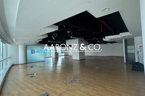 Oficina en Business Bay, Dubai, 304 m², № 89696 - foto 9