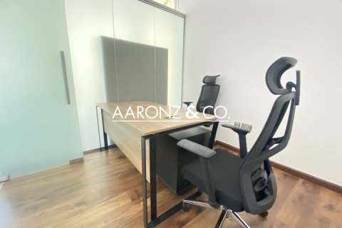 Office in Business Bay, Dubai 91 sq.m. № 89693 - photo 10