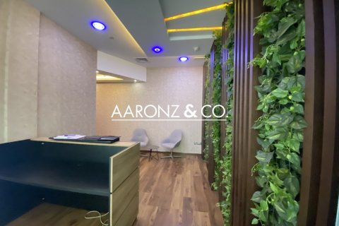 Office in Business Bay, Dubai 91 sq.m. № 89693 - photo 8