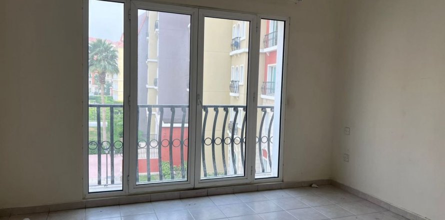 Квартира в Джабаль-Али, Дубай, 2 спальни, 145м², № 99412