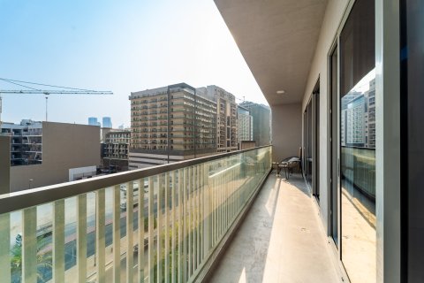 Apartment in Jumeirah Village Circle, Dubai 2 bedrooms, 209 sq.m. № 101216 - photo 3