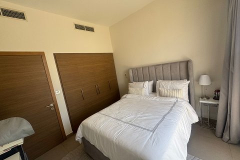 Villa in Dubai 4 bedrooms, 432 sq.m. № 101222 - photo 7