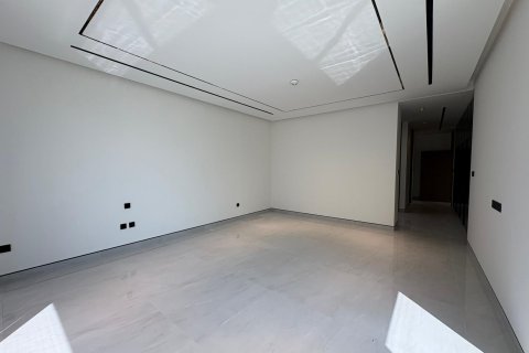 Villa in Dubai South (Dubai World Central), Dubai 5 bedrooms, 618 sq.m. № 101215 - photo 20