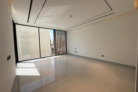 Villa in Dubai South (Dubai World Central), Dubai 5 bedrooms, 618 sq.m. № 101215 - photo 21