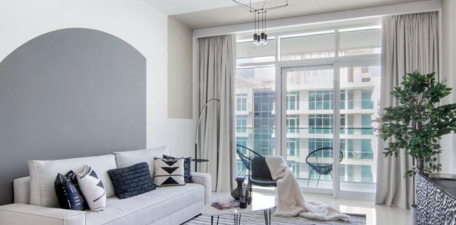 Apartment in Dubai Harbour, Dubai 1 bedroom, 68.1 sq.m. № 40198