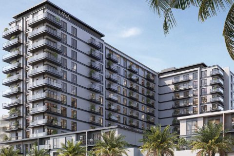 LANA in Town Square, № 7207