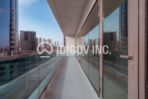 Apartment in Business Bay, Dubai 2 bedrooms, 113 sq.m. № 38161 - photo 9