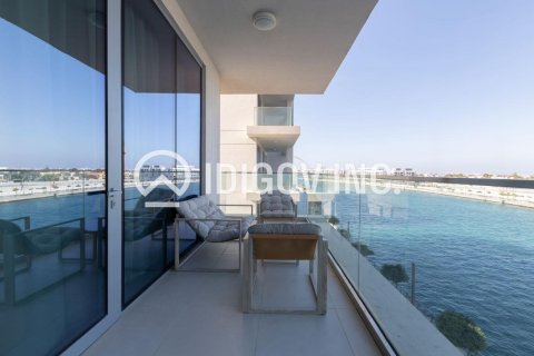 Снять в аренду квартиру в Аль-Васле, Дубай: 2 спальни, 147м², № 38160 - фото 1