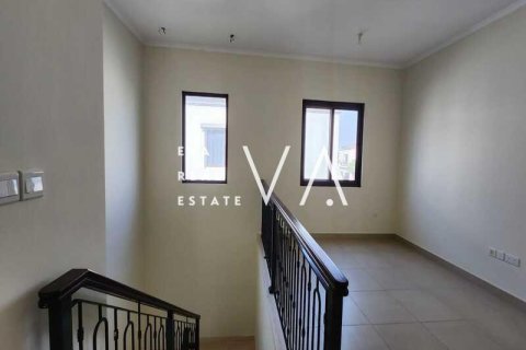 Villa in Dubai 5 bedrooms, 431.99 sq.m. № 52801 - photo 3