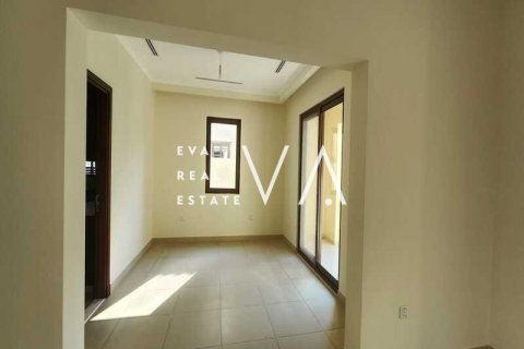 Villa in Dubai 5 bedrooms, 431.99 sq.m. № 52801 - photo 9